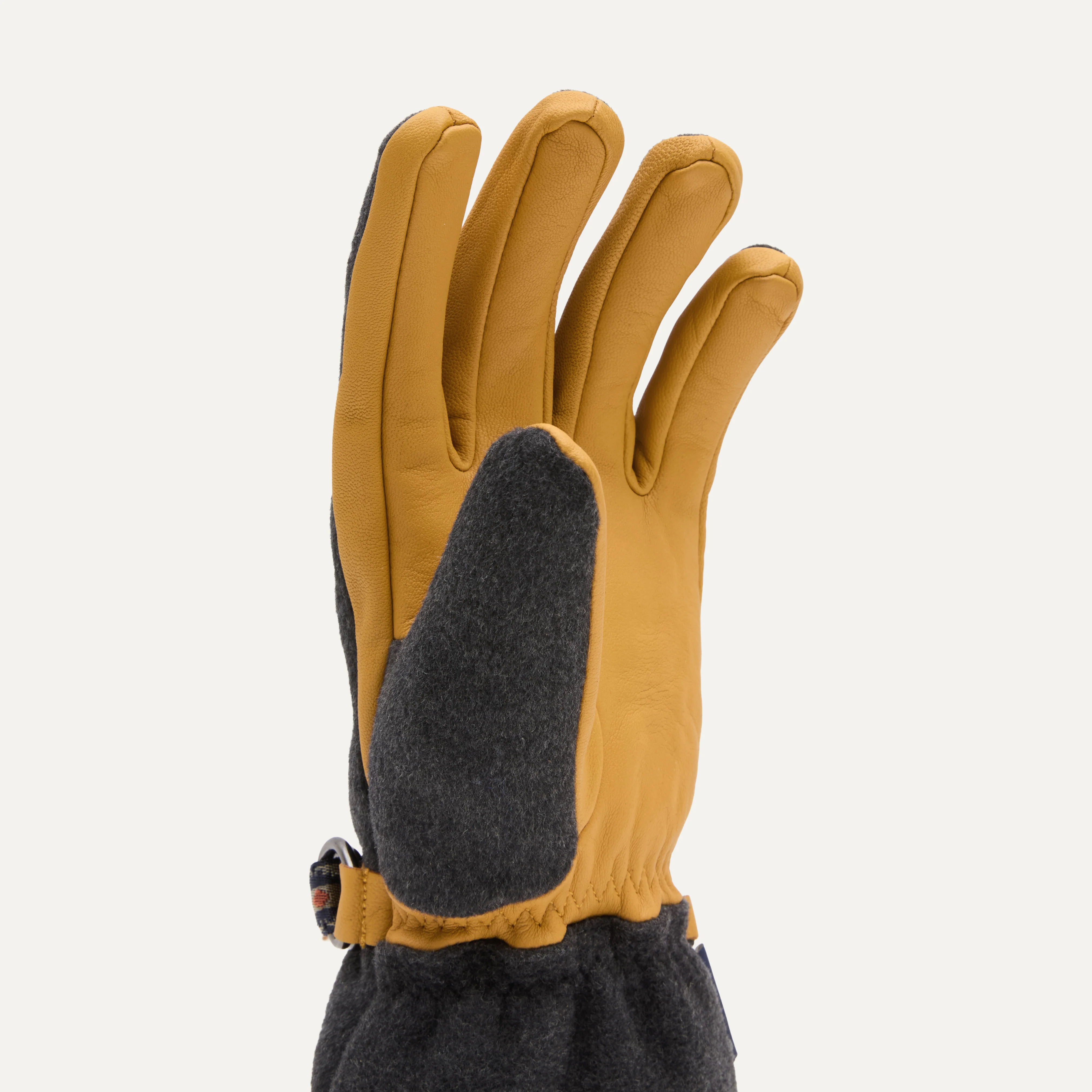 Sealskinz x Simms Baxter - Image 2